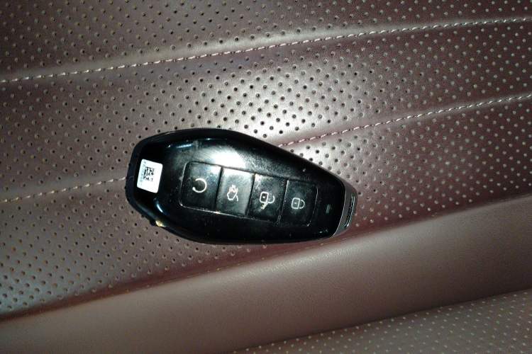 Used Denza Z9GT 2024 1100 Four-Wheel Drive Ultra Version
