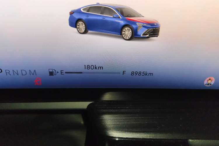 Used Buick LaCrosse 2024 Avia Edition Odometer Close Up