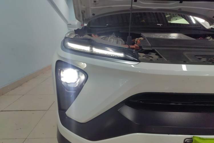 Used Nio EC6 2020 440 km Performance Version Right Front Headlight