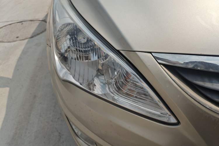 Used Hyundai Verna (older generation) 2010 Sedan 1.4L Manual Comfort GS
