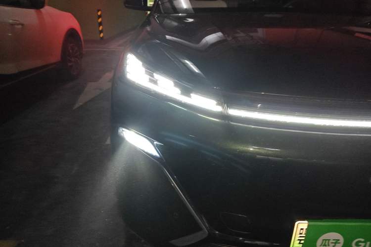 Used Geely Galaxy Galaxy Xingjian 7 EM-i 2025 120km Flagship Edition