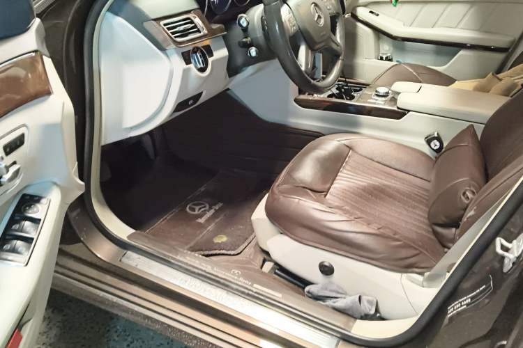 Used Mercedes-Benz E-Class 2014 E 260 L Luxury Model
