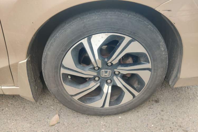 Used Honda Crider 2016 1.8L CVT Leading Edition