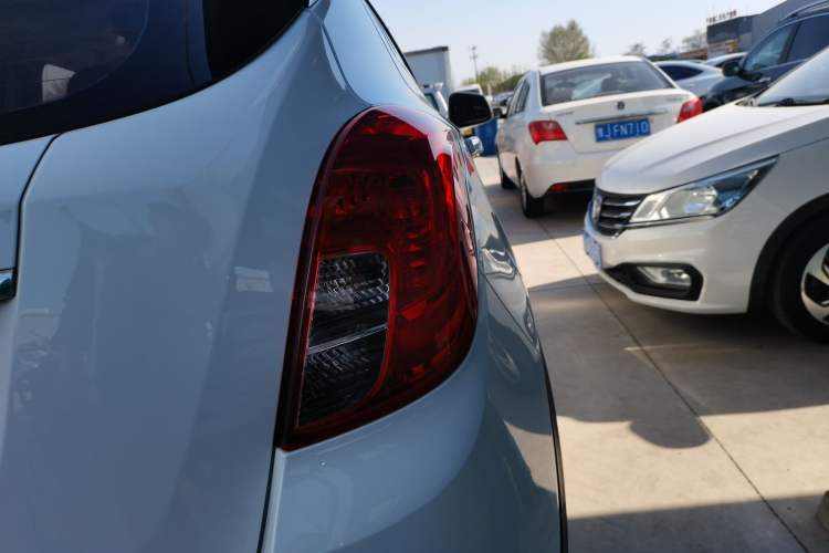 Used Buick Encore 2015 1.4T Automatic Two-Wheel Drive Urban Leading Model