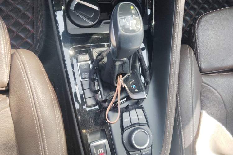 Used BMW X1 2018 sDrive18Li Luxury Model
