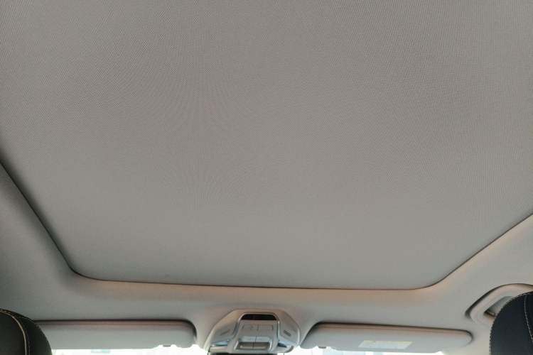 Used Geely Auto Preface 2021 Revised Version 2.0TD Luxury Edition Headliner