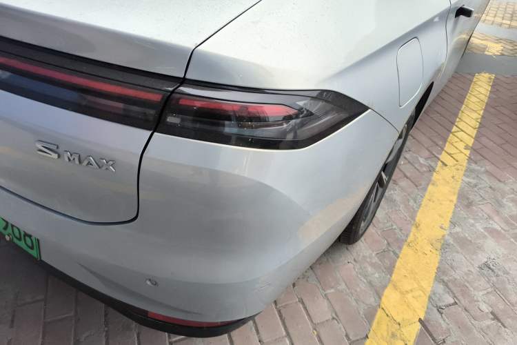 Used AION S MAX 2024 70 Star Edition Right Rear Taillight