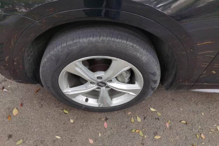 Used Audi Q5L 2018 40 TFSI Prestige Edition China VI Emission Standard
