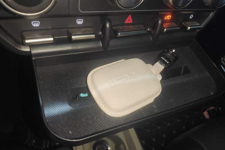 Used iCAR V23 2025 401 Two-Wheel Drive Advanced Edition