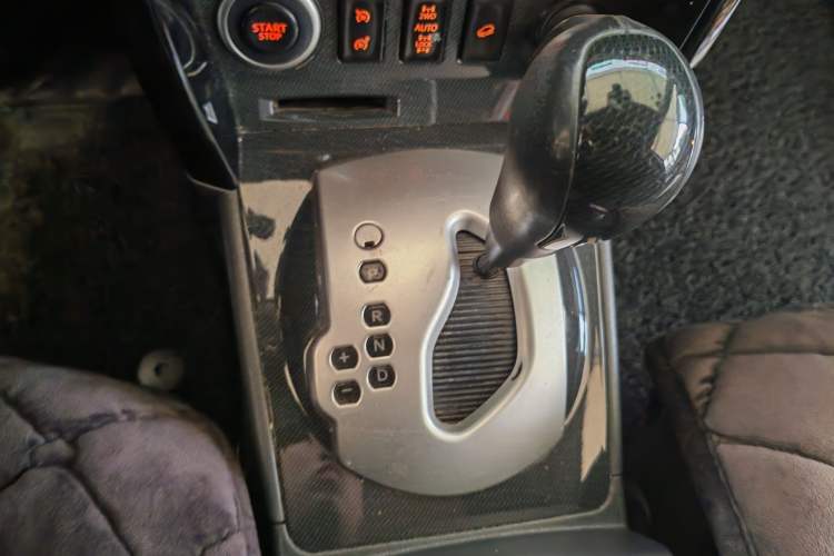 Used Renault Koleos 2010 2.5L Four-Wheel Drive Bose Limited Edition