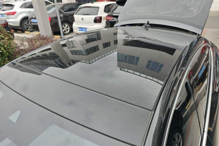 Used Volkswagen Lamando 2024 Lavida L 280TSI DSG Cool & Spicy Edition Roof