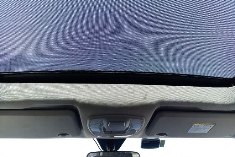 Used BAIC Senova X65 2015 2.0T automatic comfort version Headliner