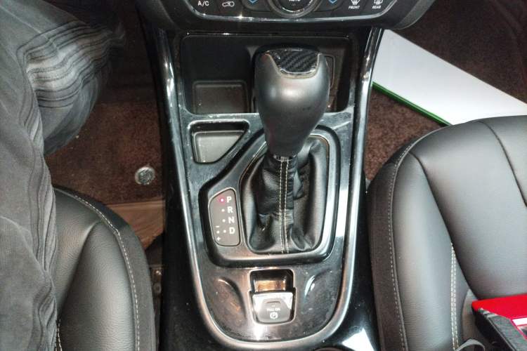 Used Jeep Cherokee 2017 2.0L Superior Edition