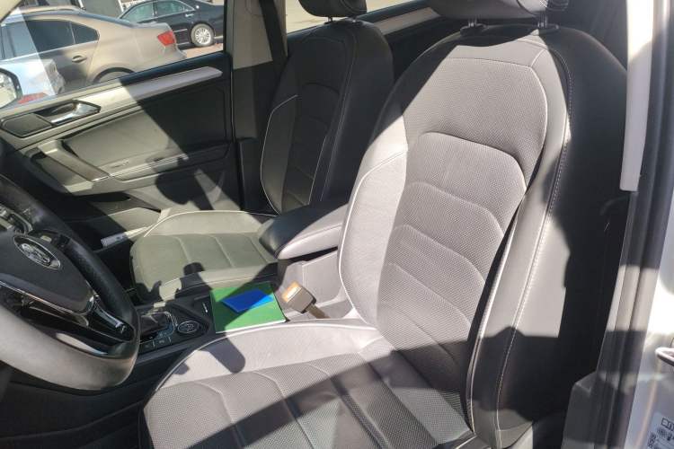 Used Volkswagen Tiguan L 2017 380TSI Automatic All-Wheel-Drive Flagship Edition