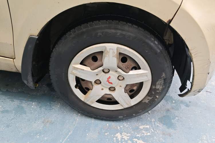 Used Wuling Hongguang 2014 1.2L Base Model China IV
