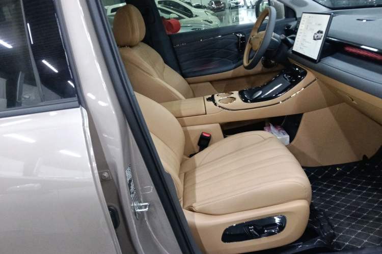 Used AION V 2026 Model Aion Tyrannosaurus Family Edition 650 Zhihao Edition