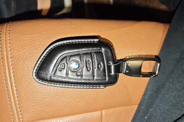 Used BMW 5 Series 2018 530Li Leading Edition Luxury Package
