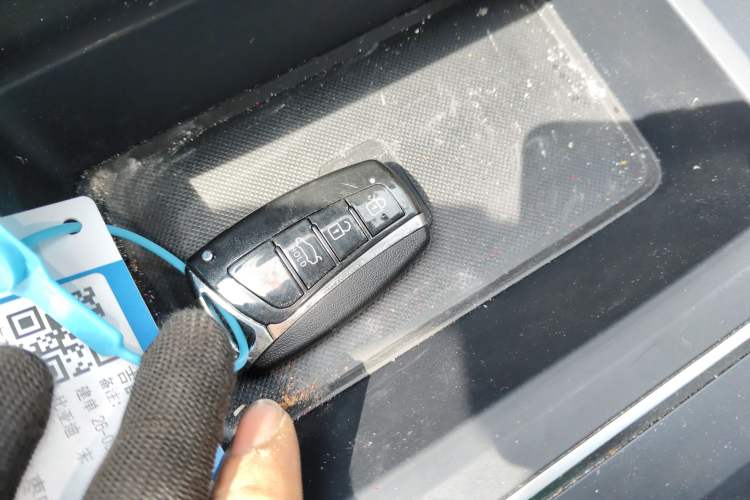 Used BYD Tang 2018 2.0T Automatic SmartConnect Luxury Edition 5 Seats China V Standard