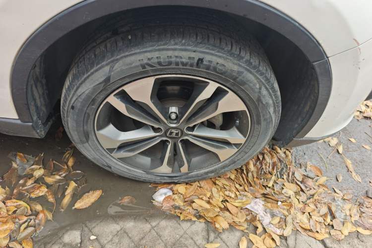 Used Luxgen U6 SUV 2014 1.8T Fashion Edition