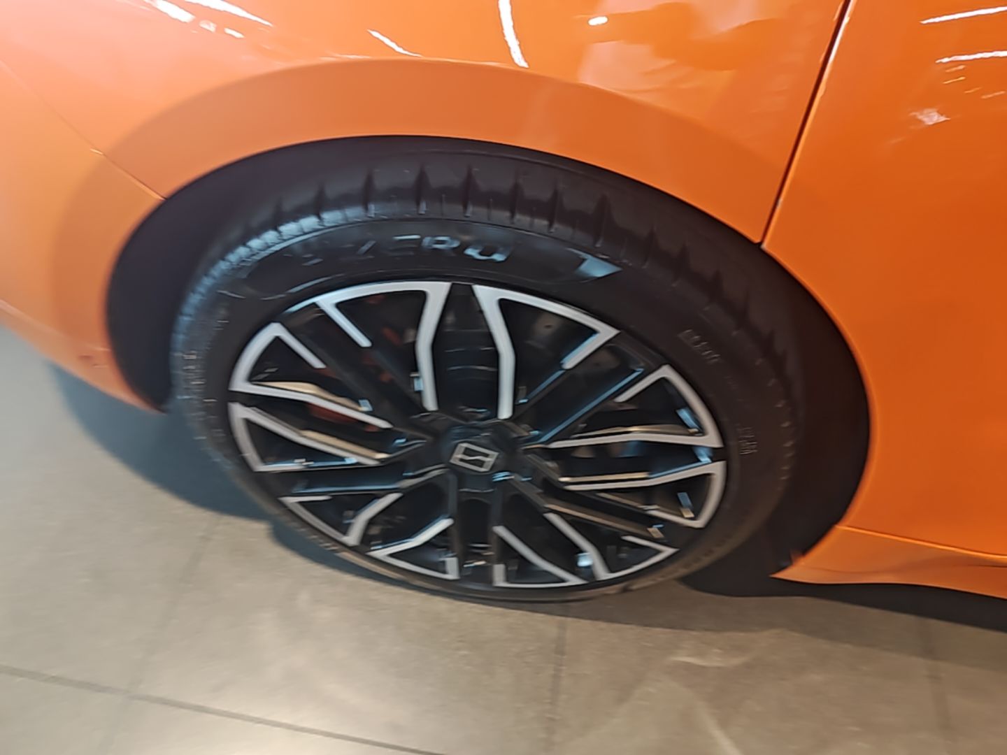 Zeekr 001 2023 YOU Edition 100 kWh — снимка 11