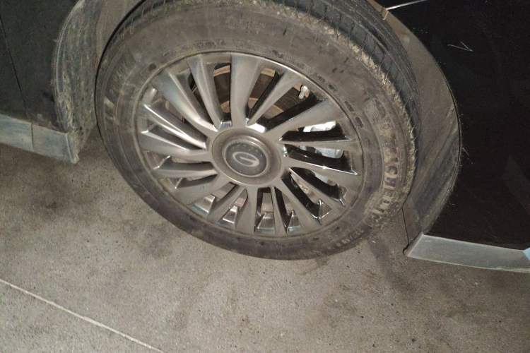 Used GAC Trumpchi M8 2024 Zongshi Series 400T Pioneer Edition Right Front Wheel Hub