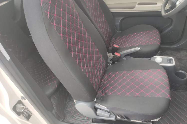 Used Chery QQ Ice Cream 2024 Restyled 170 km Sundae Right Front Seat