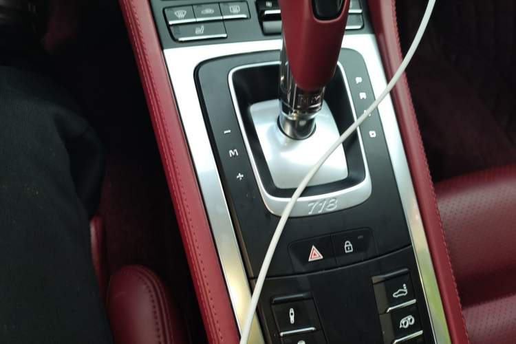 Used Porsche 718 2020 Cayman 2.0T Gear Lever