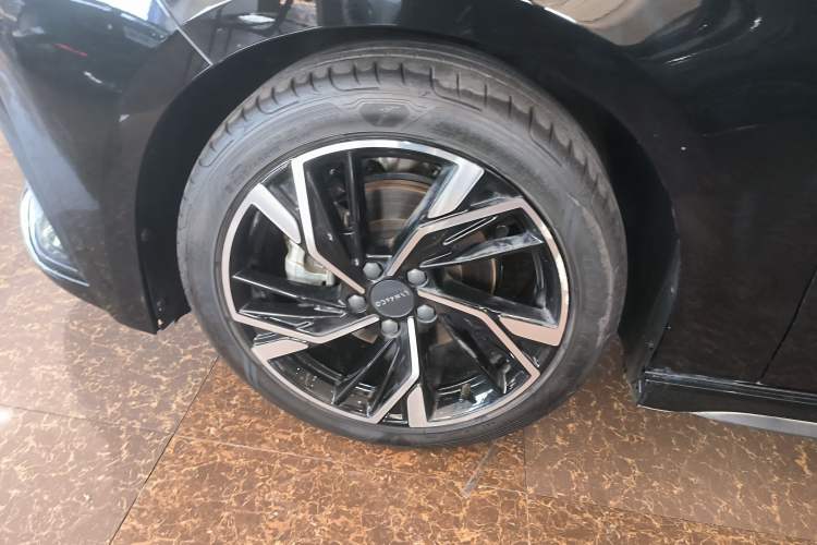 Used Lynk & Co 03 2023 1.5TD DCT JingPro
