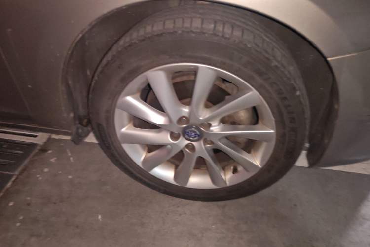 Used Volvo S60 2014 T5 Zhiyi Edition