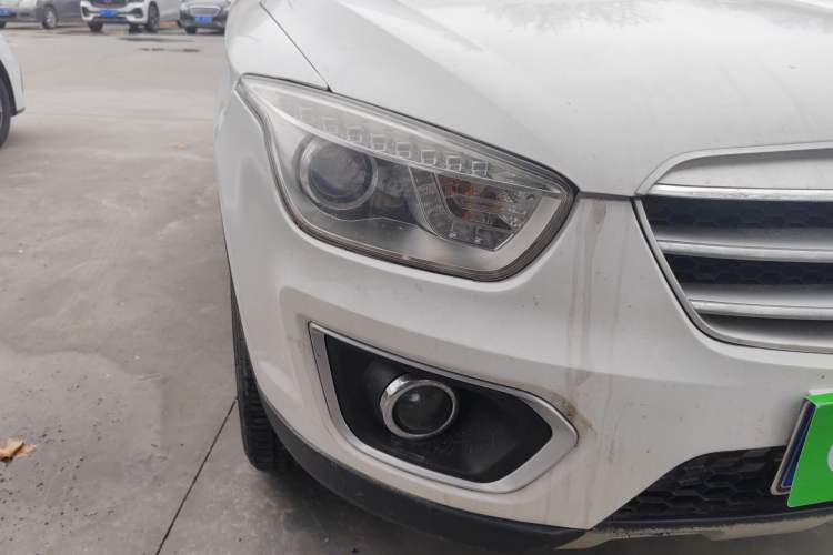 Used Bestune X80 2013 2.0L automatic comfort version
