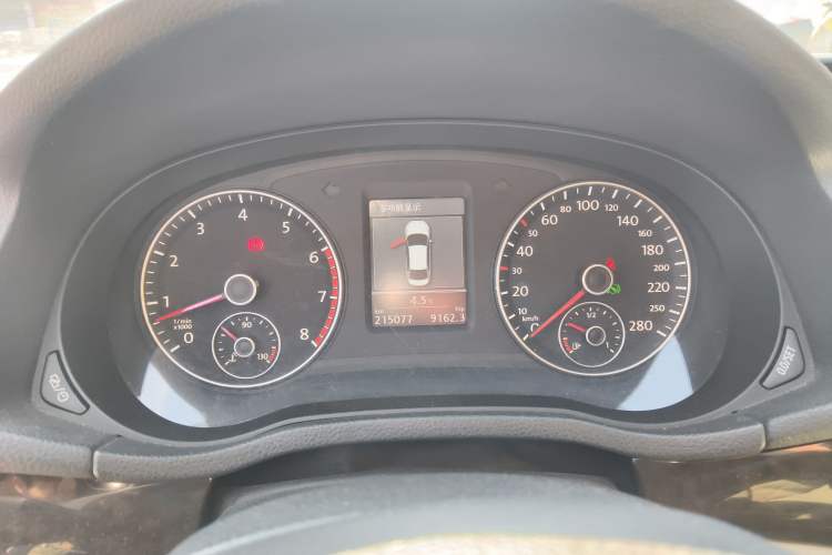 Used Volkswagen Passat 2013 3.0L V6 DSG Flagship Deluxe Edition
