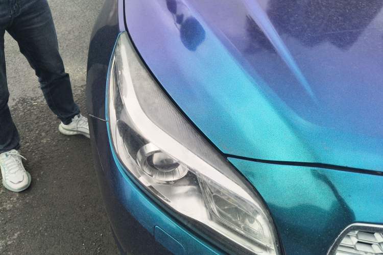 Used Chevrolet Malibu 2014 2.0L Automatic Luxury Edition Right Front Headlight