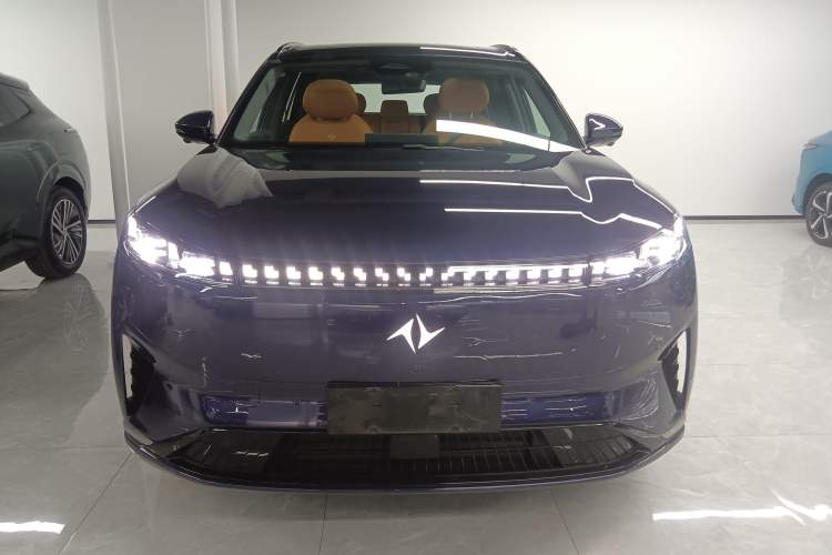 Used Dongfeng eπ eπ008 2025 210 Ultra Range-Extended Version 5 Seats