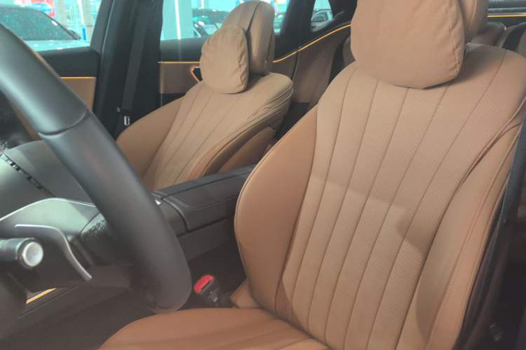 Used Mercedes-Benz E-Class 2025 E 300 L Stylish Model