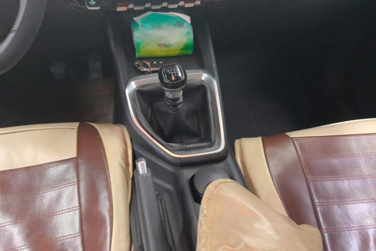 Used Baojun RM-5 2019 1.5L Manual Elite Edition with 24-hour Online Service 5 Seats
