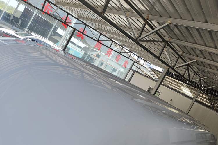 Used Jinbei New Hiace S 2023 1.5L Wealth Edition Van 2/5-Seater Non-Air-Conditioned Version SWC15M Roof