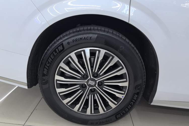 Used BYD Xia 2025 DM-i 1.5T 180km Beyond Edition
