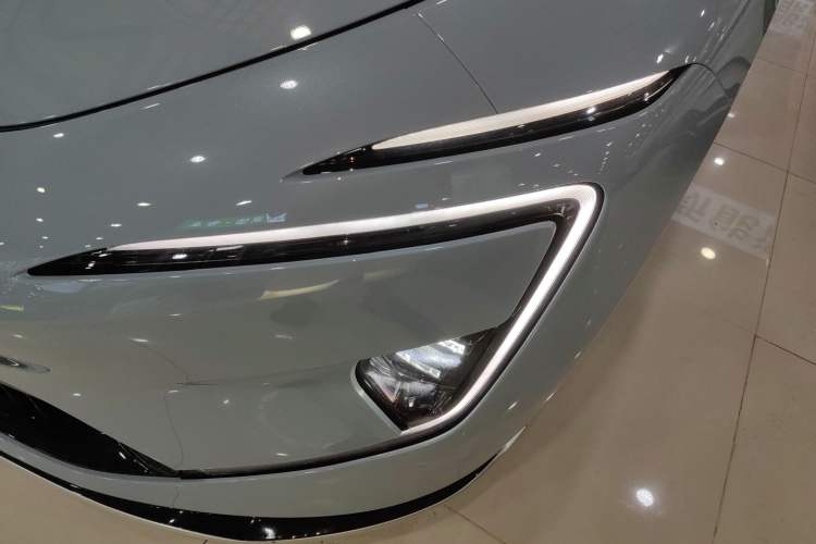 Used Avatr 12 2023 650 Three-Laser Four-Wheel Drive Performance Edition Left Front Headlight