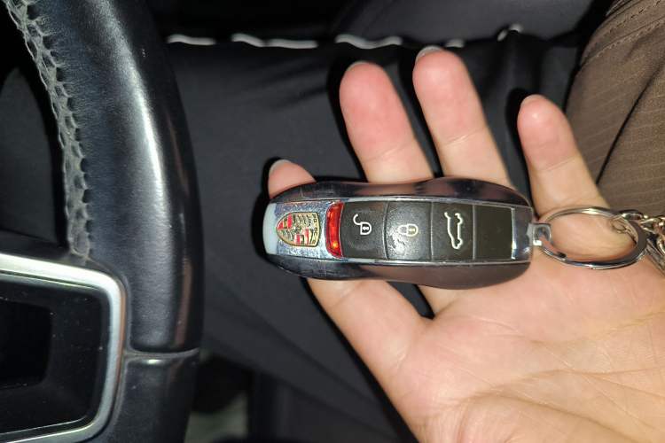 Used Porsche Macan 2014 Macan 2.0T Vehicle Key