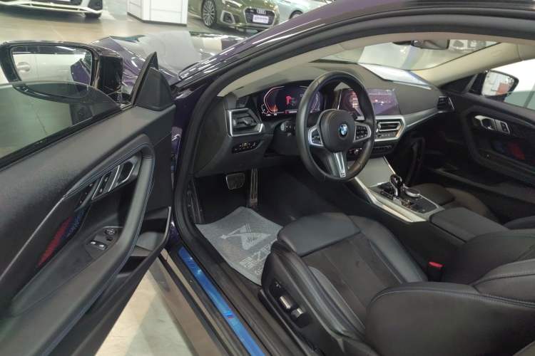 Used BMW 2 Series 2022 225i M Sport Night Edition Driver Seat