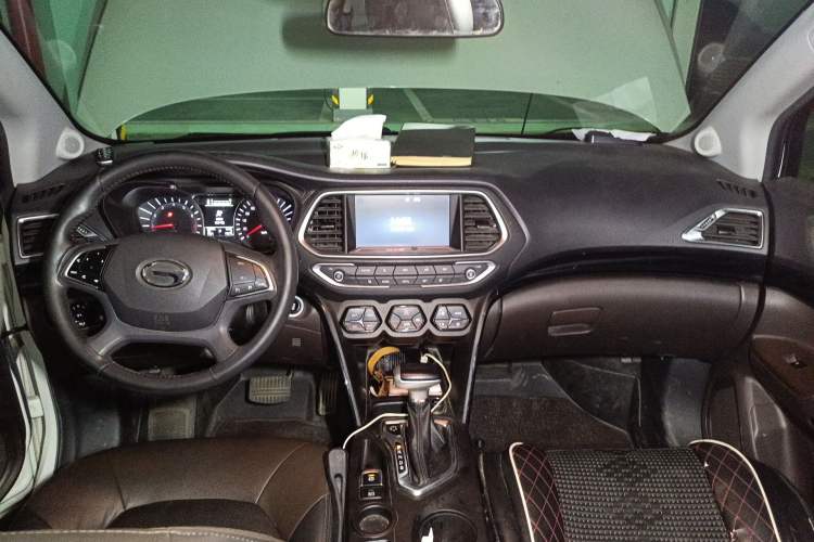 Used GAC Trumpchi GS4 2016 235T G-DCT Luxury Edition Center Console