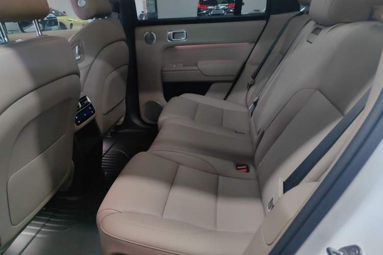 Used Li Auto L7 2025 Pro Smart Refresh Edition
