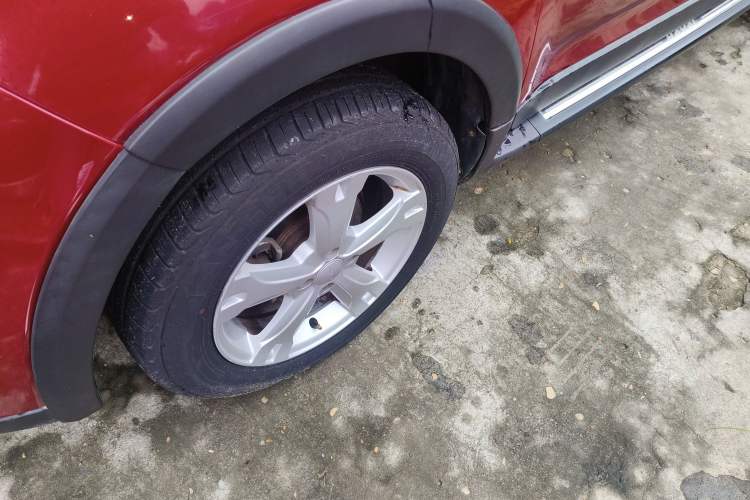 Used Haval H1 2017 Red-Label 1.5L AMT Comfort Model