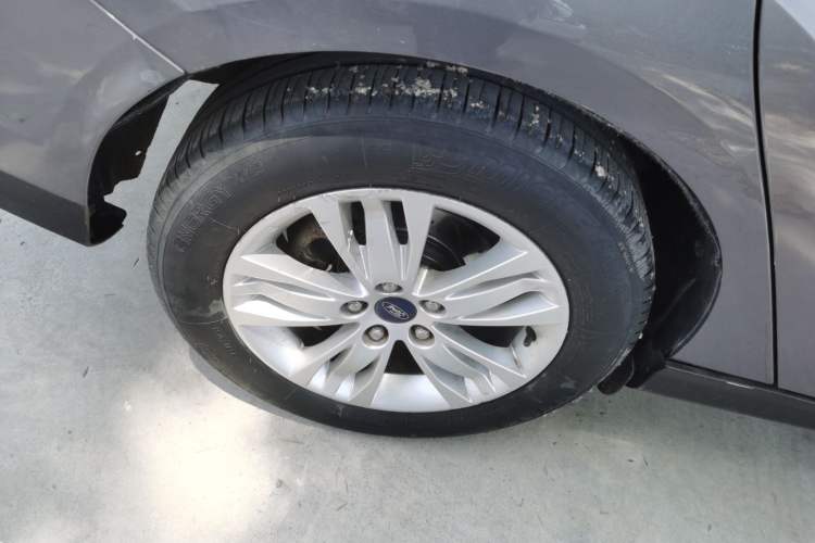 Used Ford Focus 2012 Sedan 1.6L Automatic Comfort Model