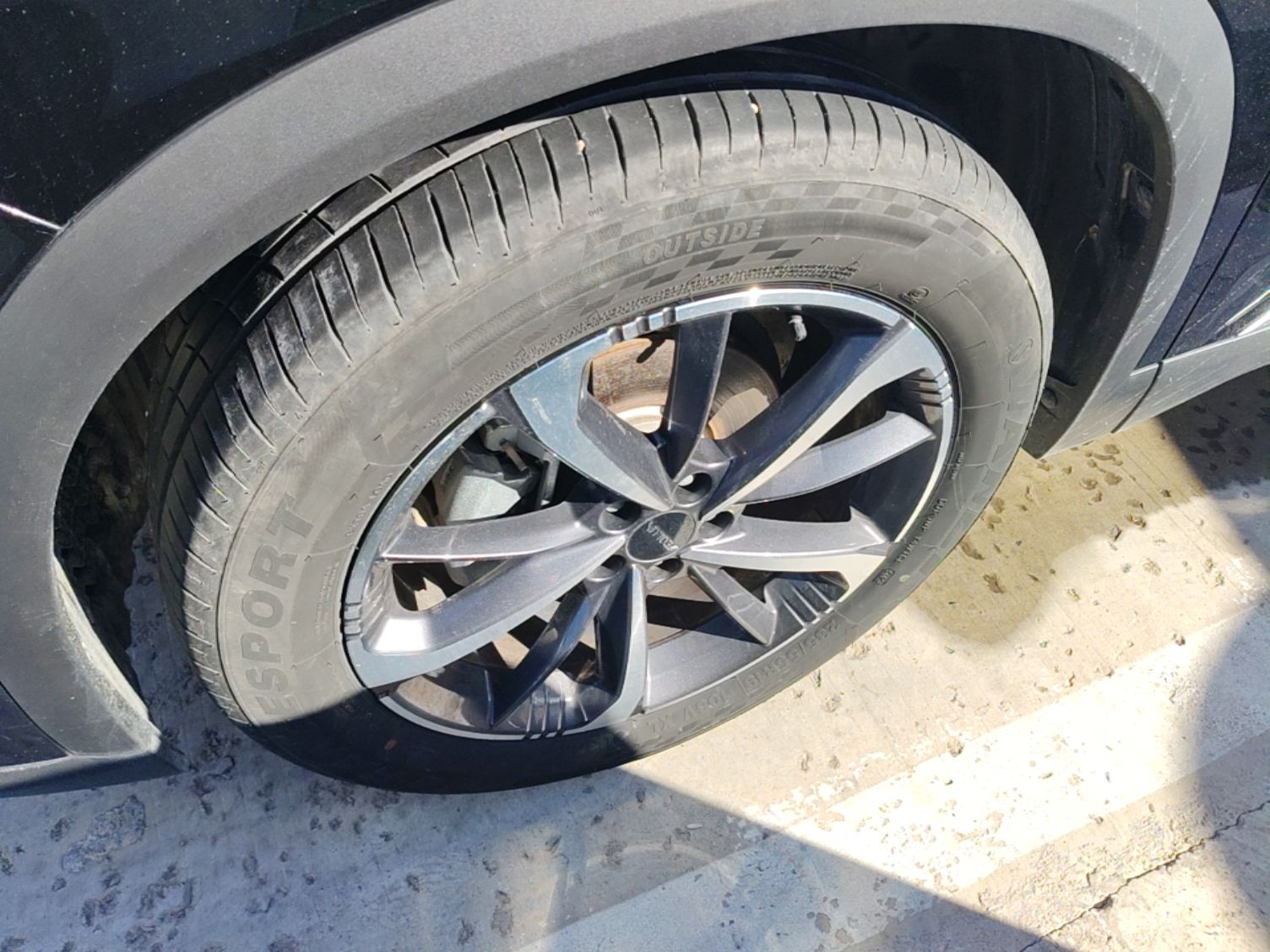 Dongfeng Aeolus Mage 2023 DH-i 1.5T Luxury Edition — снимка 10