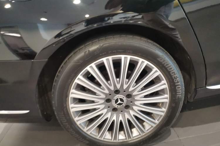 Used Mercedes-Benz E-Class 2020 E 300 L Luxury Model
