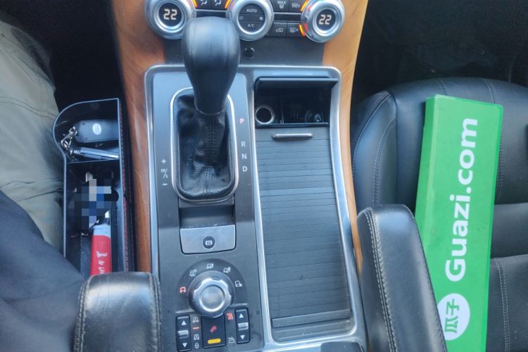 Used Land Rover Range Sport 2011 3.0 TDV6 Diesel Version Gear Lever