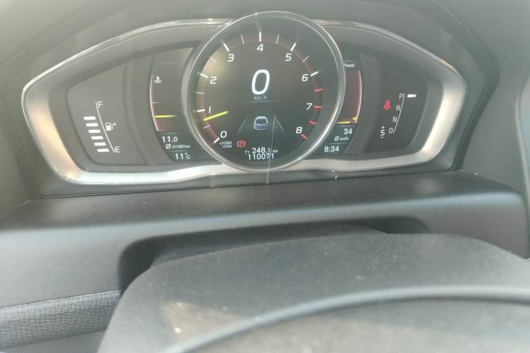 Used Volvo XC60 2015 T5 AWD Zhiyuan Edition
