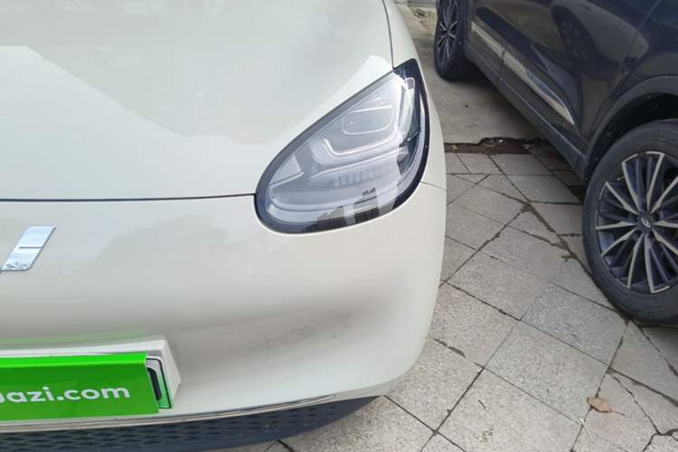 Used Wuling Bingo 2024 333 km Lingxi Connected Version Left Front Headlight