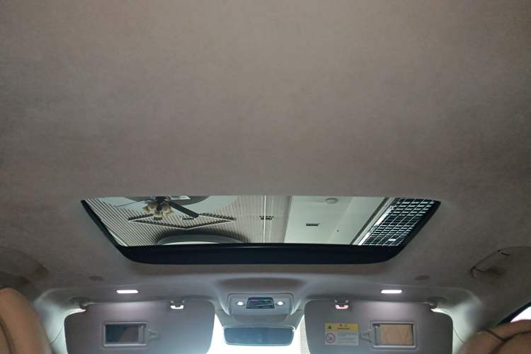 Used Denza D9 2022 DM-i 970 Four-Wheel Drive Flagship Model